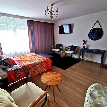Butikowe Pokoje Zdroj Glucholazy Luaran gambar