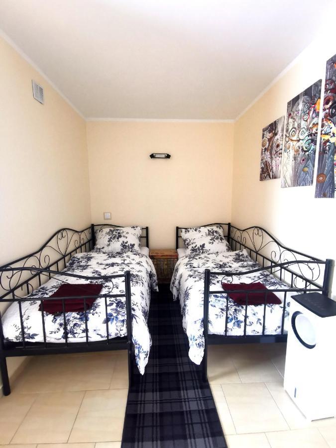Butikowe Pokoje Zdroj Glucholazy Luaran gambar
